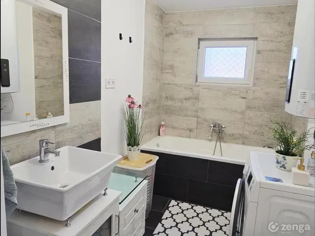 Eladó lakás Budapest XVII. kerület, Rákoshegy 82 nm