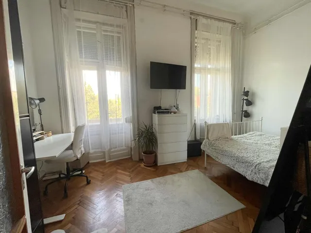 Eladó lakás Budapest VI. kerület, Nagykörúton kívüli terület 99 nm