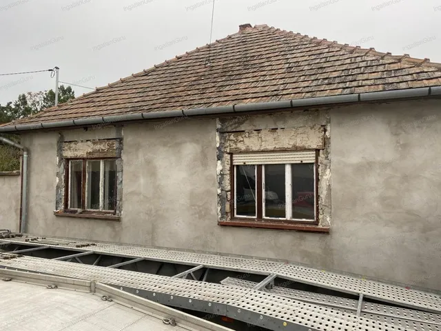 Eladó ház Kecskemét, Rendőrfalu 100 nm