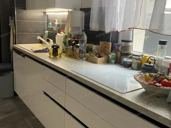 Eladó ház Érd 250 nm