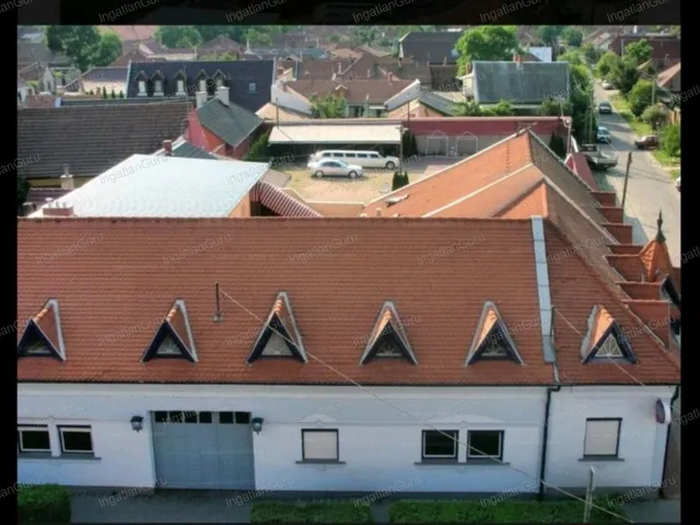 Eladó kereskedelmi és ipari ingatlan Kecskemét, Belváros 500 nm