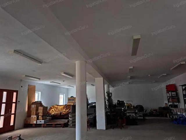 Eladó kereskedelmi és ipari ingatlan Kecskemét, Katonatelep 383 nm