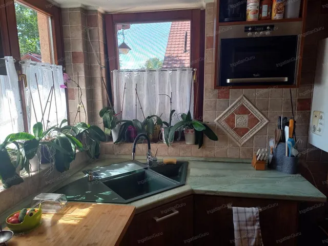 Eladó ház Kecskemét, Katonatelep 130 nm