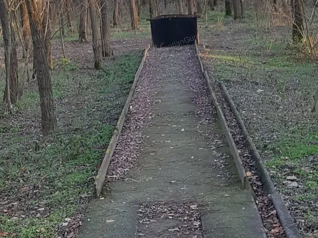 Eladó kereskedelmi és ipari ingatlan Kecskemét, Úrihegy 320 nm