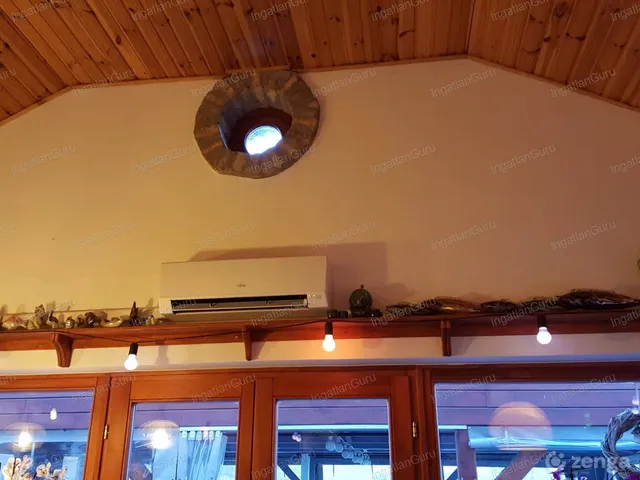 Eladó kereskedelmi és ipari ingatlan Kecskemét, Úrihegy 320 nm