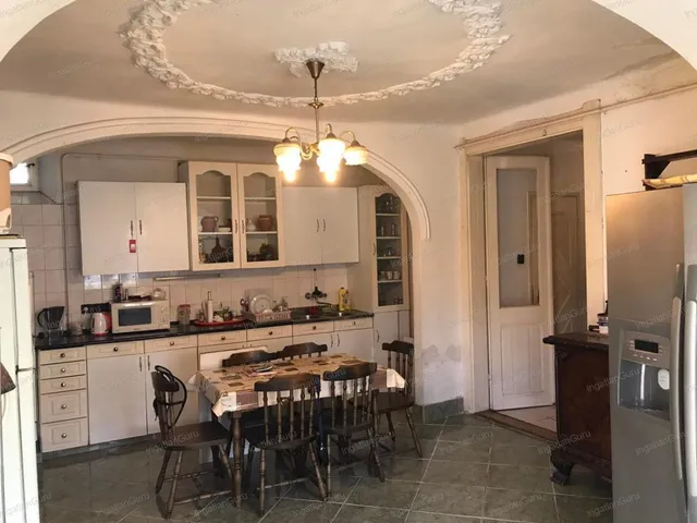 Eladó ház Kecskemét, Belváros 230 nm