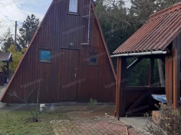 Eladó mezőgazdasági ingatlan Kecskemét, Úrihegy 30 nm
