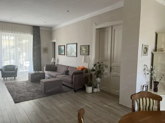 Eladó ház Kecskemét 200 nm