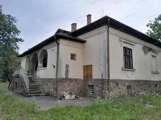 Eladó ház Városföld 165 nm