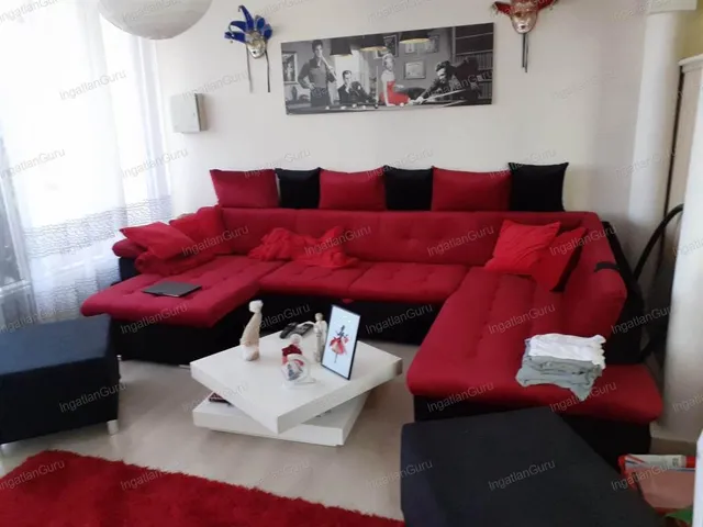 Eladó ház Kecskemét, Petőfiváros 225 nm