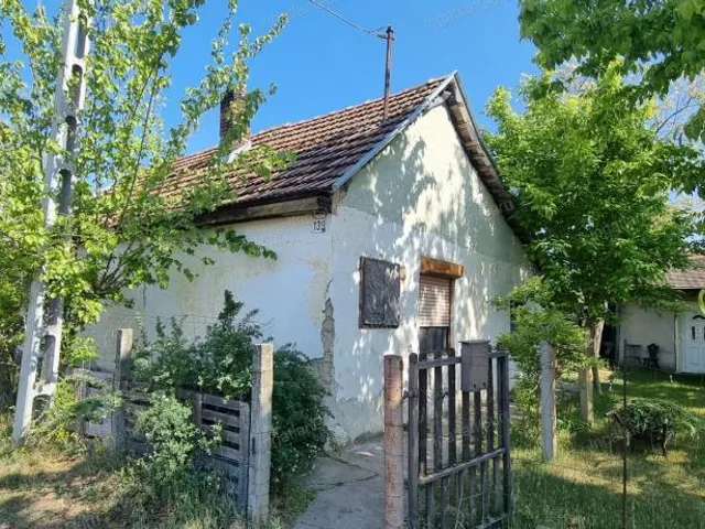 Eladó ház Kecskemét, Felsőszéktó 100 nm