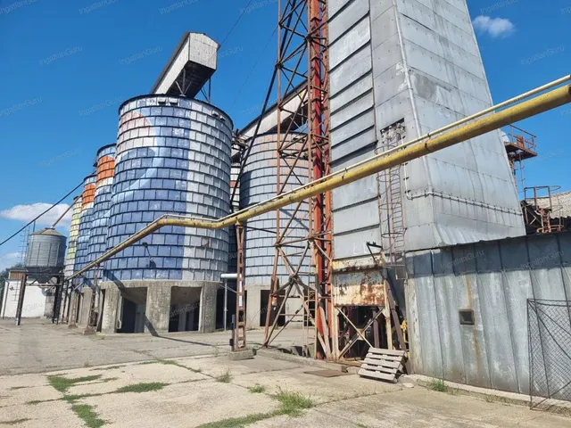 Eladó kereskedelmi és ipari ingatlan Kecskemét 5185 nm