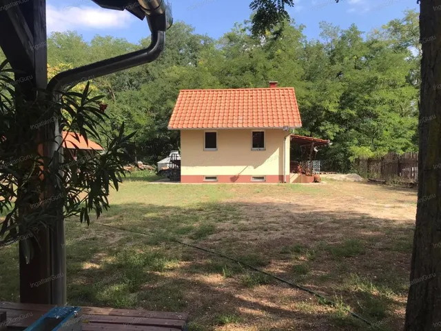 Eladó telek Lajosmizse 96121 nm