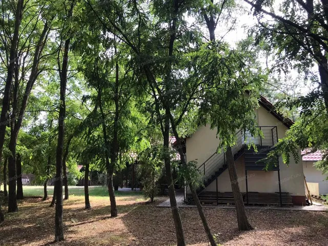 Eladó telek Lajosmizse 96121 nm