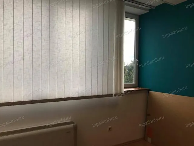 Kiadó kereskedelmi és ipari ingatlan Kecskemét 200 nm