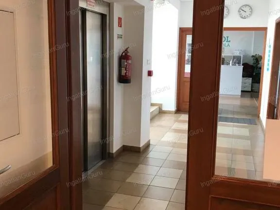 Kiadó kereskedelmi és ipari ingatlan Kecskemét 200 nm