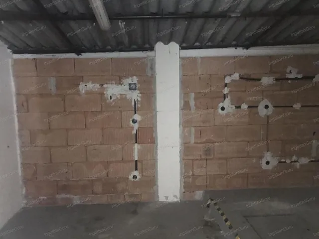 Kiadó kereskedelmi és ipari ingatlan Kecskemét 66 nm