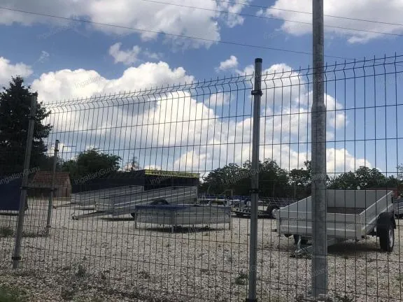 Eladó kereskedelmi és ipari ingatlan Kecskemét 4642 nm