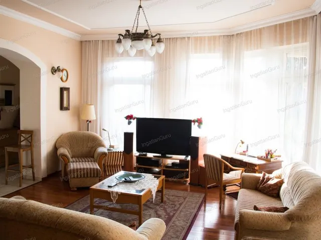 Kiadó ház Kecskemét 370 nm