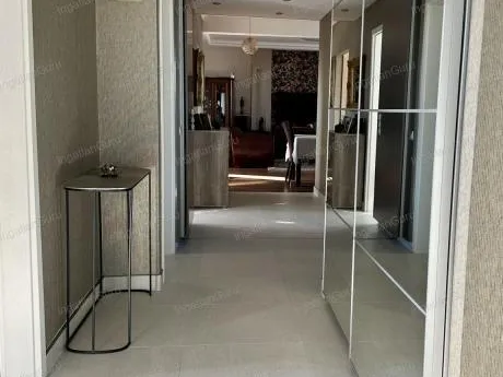 Eladó lakás Kecskemét 112 nm