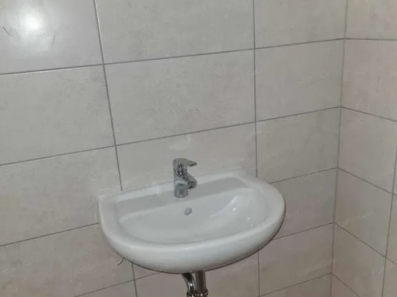 Eladó lakás Helvécia 64 nm