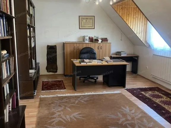 Eladó ház Kecskemét 200 nm