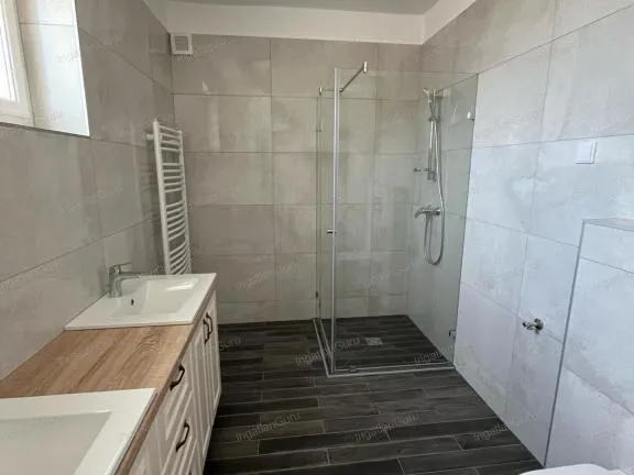 Eladó ház Kecskemét 170 nm