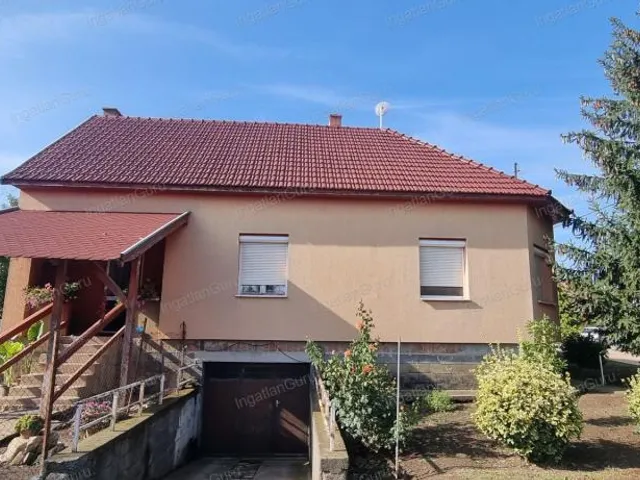 Eladó ház Kecskemét, Talfája 137 nm