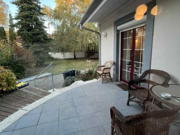 Eladó ház Kecskemét 180 nm