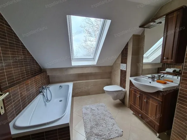 Eladó ház Kecskemét 220 nm