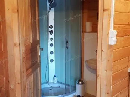 Eladó kereskedelmi és ipari ingatlan Kecskemét 320 nm