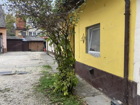 Eladó lakás Kecskemét 37 nm