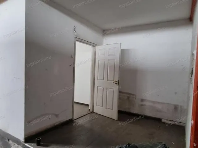 Kiadó kereskedelmi és ipari ingatlan Albertirsa 1600 nm