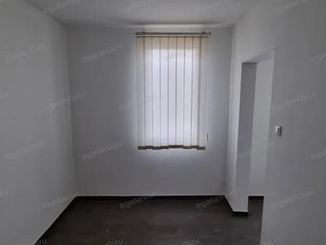 Kiadó kereskedelmi és ipari ingatlan Albertirsa 1600 nm