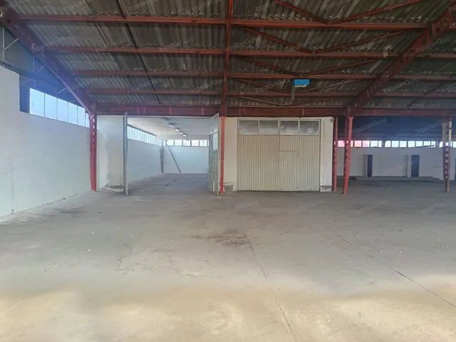 Kiadó kereskedelmi és ipari ingatlan Albertirsa 1600 nm