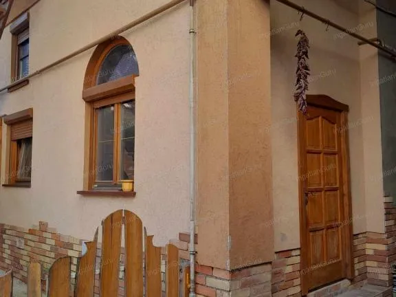 Eladó lakás Kecskemét, Belváros 80 nm