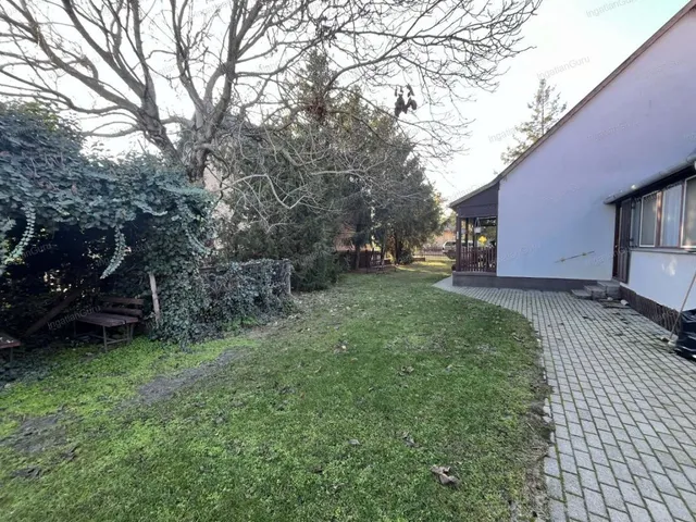 Eladó ház Kecskemét 90 nm