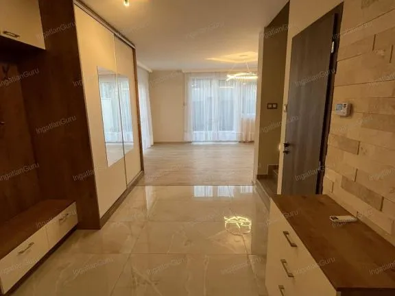 Kiadó ház Kecskemét 139 nm