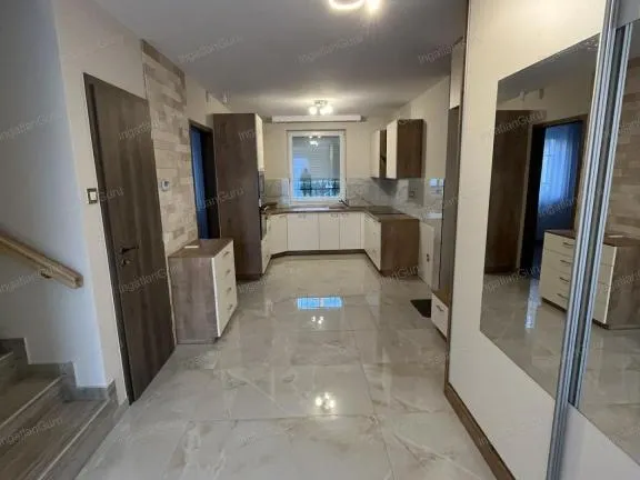 Kiadó ház Kecskemét 139 nm