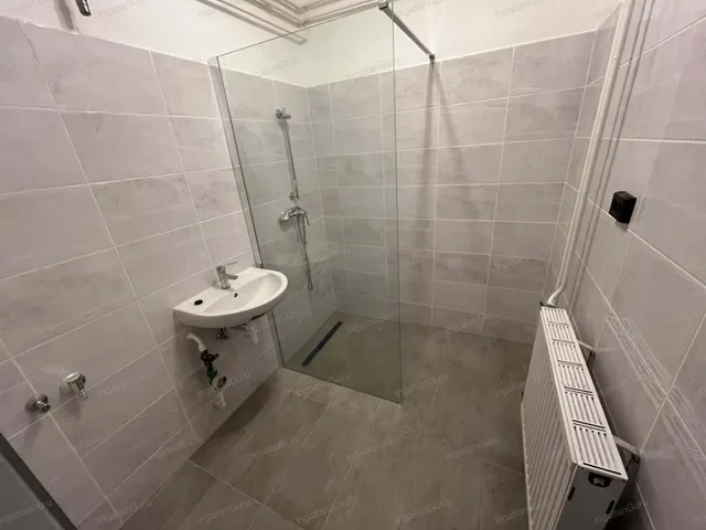 Kiadó lakás Kecskemét 74 nm