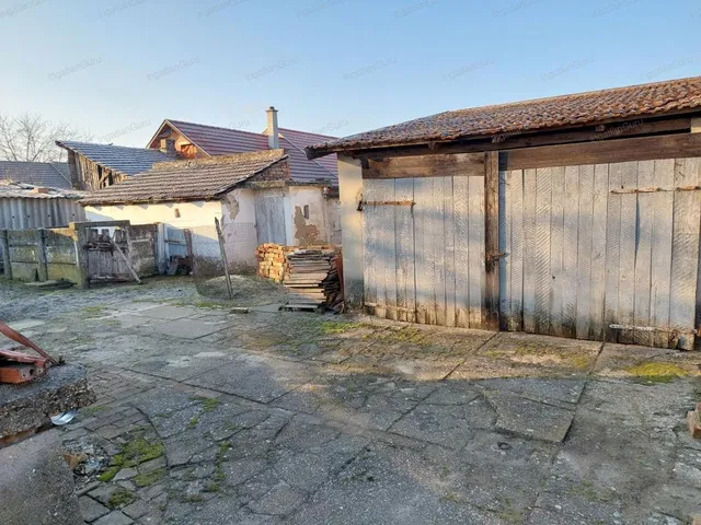 Eladó ház Nagykőrös 74 nm