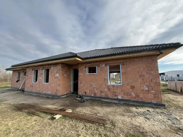 Eladó ház Kecskemét 93 nm