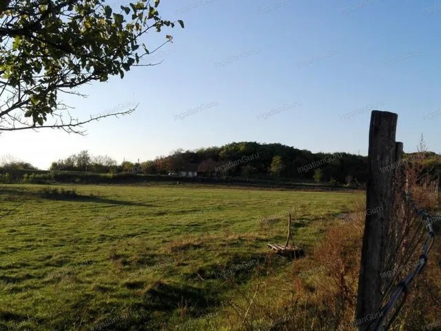 Eladó kereskedelmi és ipari ingatlan Solt 120000 nm