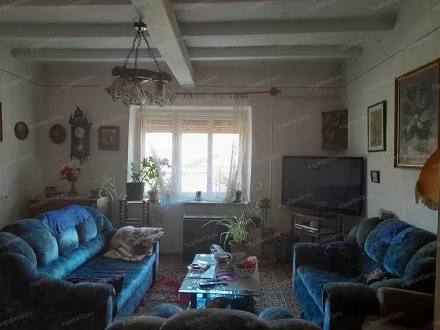 Eladó ház Tiszasas 70 nm