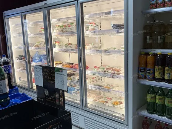 Eladó kereskedelmi és ipari ingatlan Ágasegyháza 250 nm