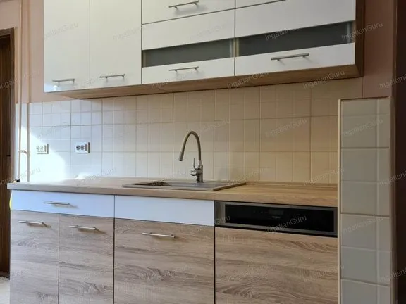 Eladó lakás Kecskemét, Hunyadiváros 46 nm