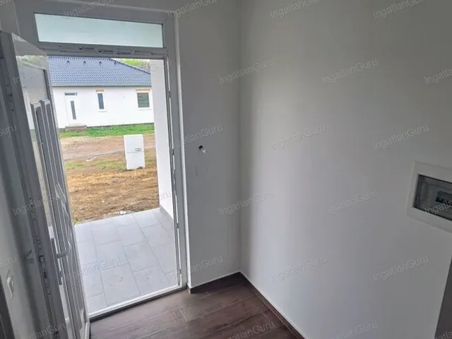 Eladó ház Kecskemét, Felsőszéktó 107 nm