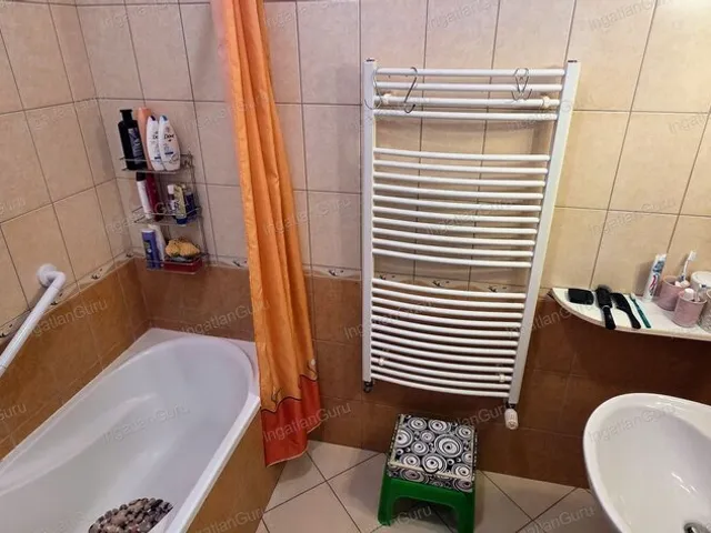 Eladó ház Kecskemét, Petőfiváros 102 nm