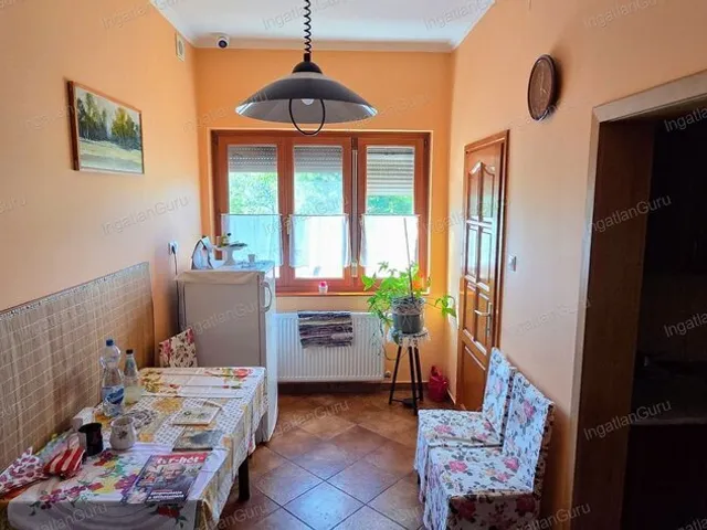 Eladó ház Kecskemét, Petőfiváros 102 nm