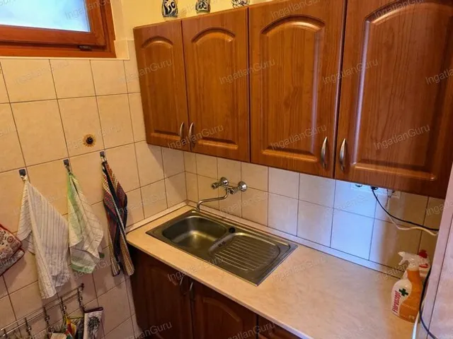 Eladó ház Kecskemét, Petőfiváros 102 nm
